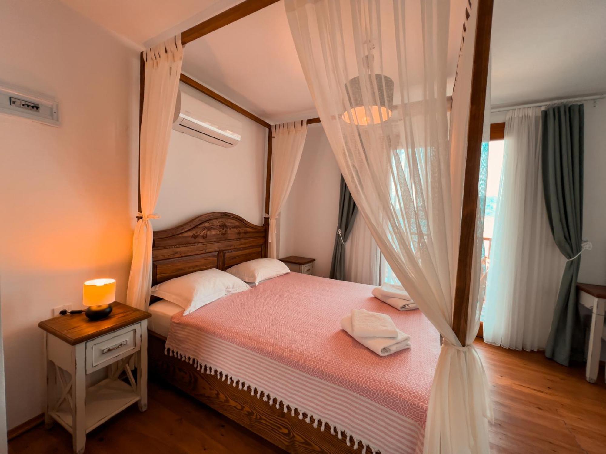 Alice Tatil Evi Мармарис Екстериор снимка